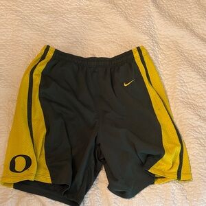 Nike Men's Green and Yellow Athletic Shorts